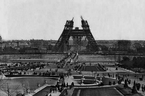 Construction of Eiffel Tower in 1880