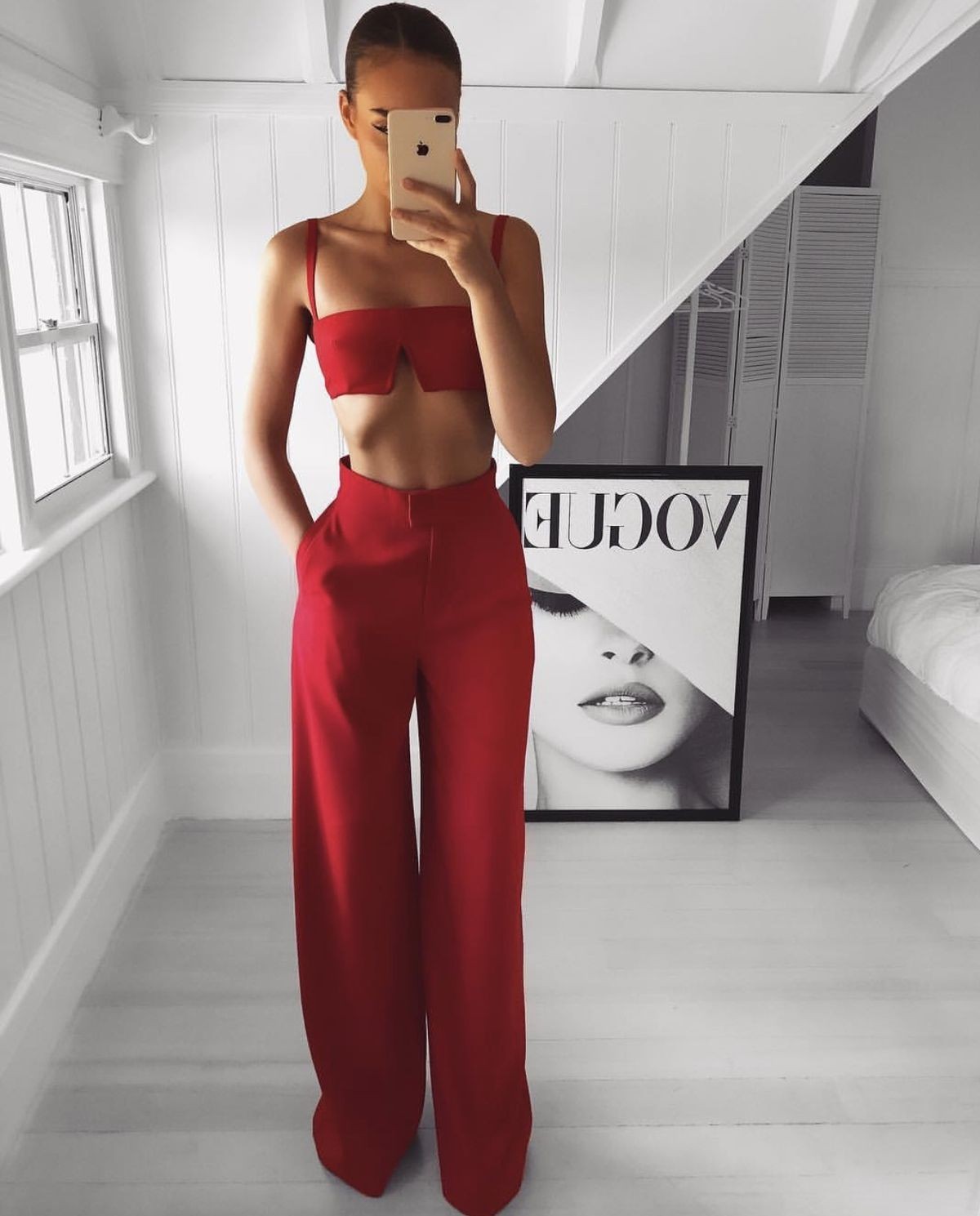 aughustine:  ➪ thinspo: red edition 🍒🌹