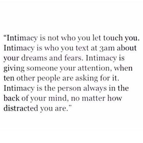 iglovequotes:  http://iglovequotes.net/
