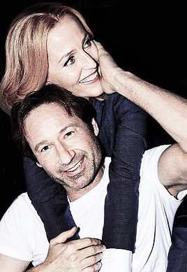 i-heart-scully:  Gillian Anderson and David Duchovny in Entertainment Weekly  