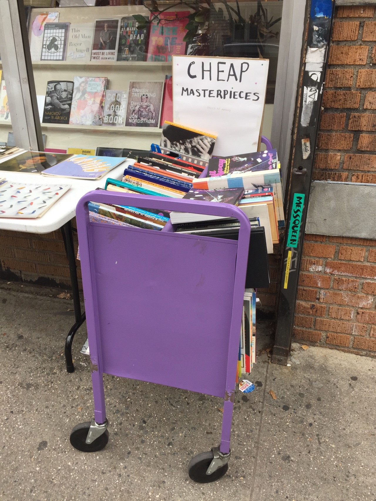 *me selling my artwork*