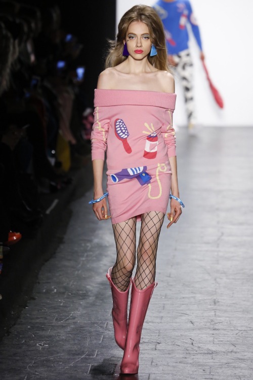 Jeremy Scott Fall 2016 Ready-To-Wear