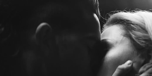heartsandwheels:  matty + gemma, chocolate // (x). 