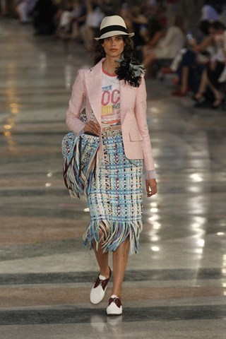 Fancy a Cuban? Here is perfect Chanel Cruise Collection bag 