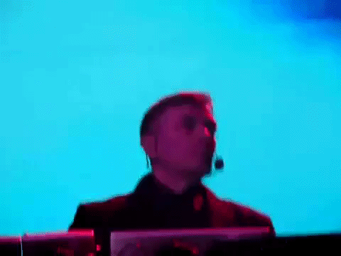 gmdhc:Karl Bartos moving his head to “Alive” by Daft Punk, Barcelona, Jan. 26, 2007