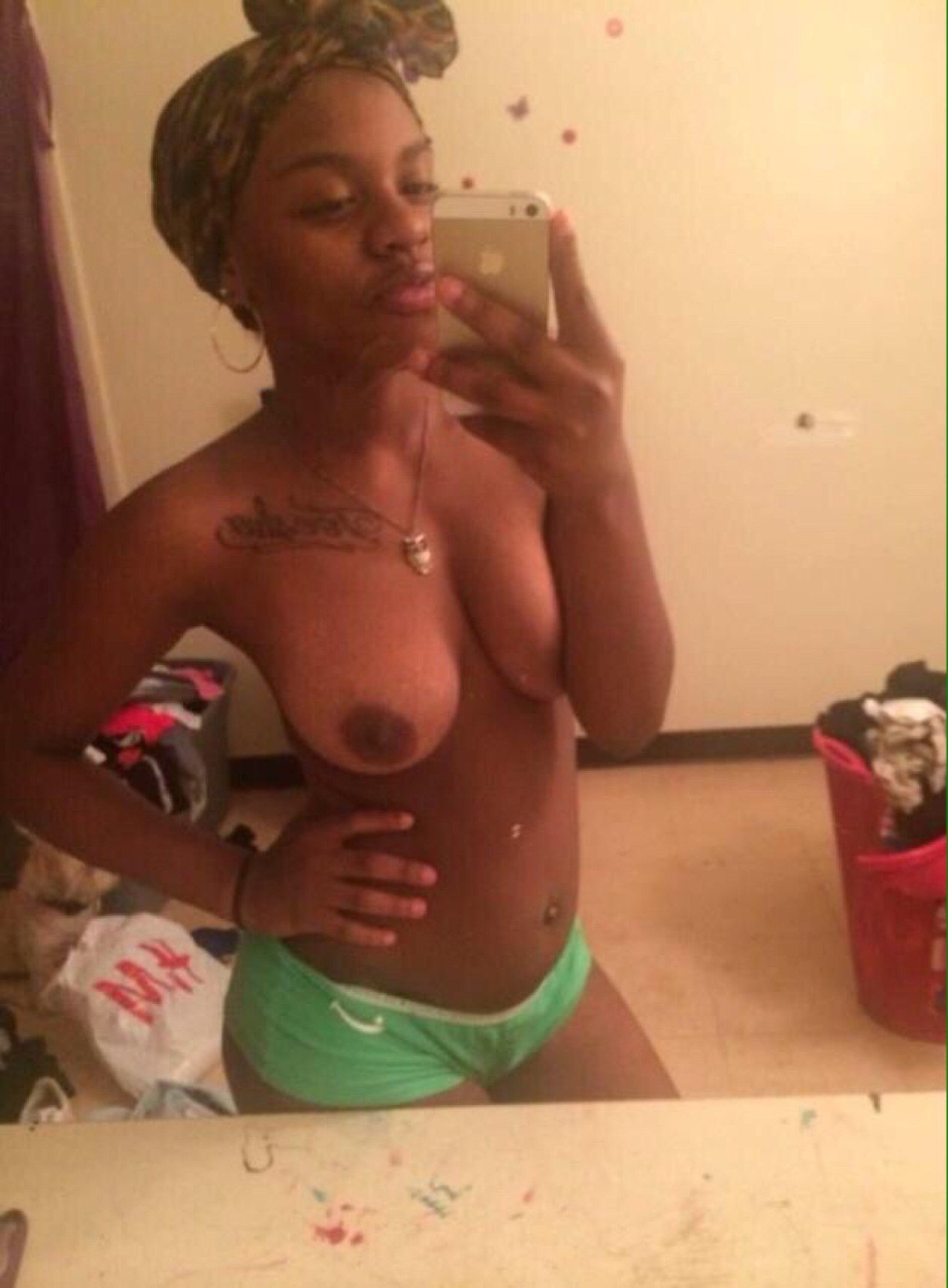 freaksandmodels:  