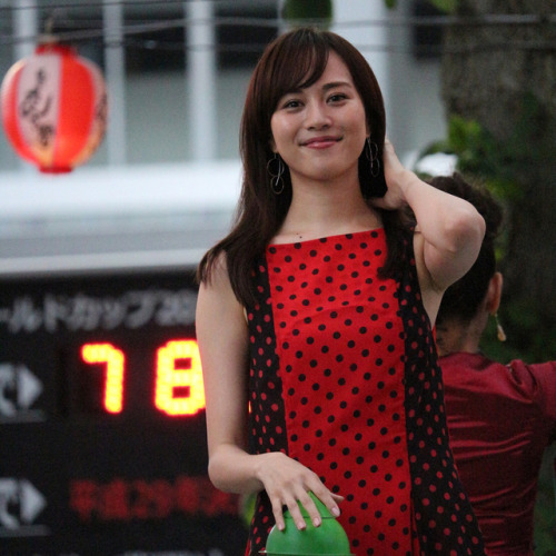 talatinginan: 比嘉愛未