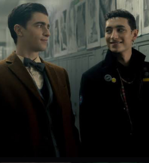 Guys Guys Guys But Why Are Charles And Edwin From Dead Boy Detectives Like A Mirror Image Of Lando And