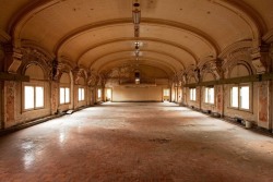 atlasobscura:Flinders Street Station, the busiest railway hub in all of Australia, is home to a decaying beauty of a ballroom, an abandoned leftover from the bygone era of railroad romance.