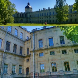 #Architecture today 🗼 🏢 #Gatchina, #Russia #travel 🌍   The Grand #Palace (Imperial palace / #castle)  #art #history #monument #perfectday #perfect #beauty #walk #spb #piter #saintpetersburg #архитектура #искусство #история