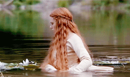 Daisy Ridley In The New Trailer Of Ophelia (2019) [x]