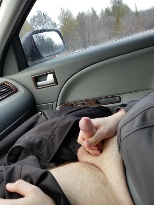 specialsnowfake:This was yesterday, haha, we were driving around, and my boyfriend started tickleing