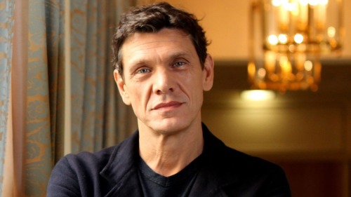 saecookie:yourdailyqueer:  Marc Lavoine Gender: MaleSexuality: BisexualDOB: 6 August 1962 Ethnicity: