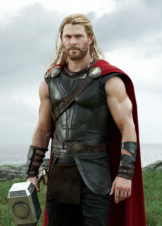 Felicidades líquido para donar GODS AT DUSK — Chris Hemsworth as Thor Odinson in 'Thor:...