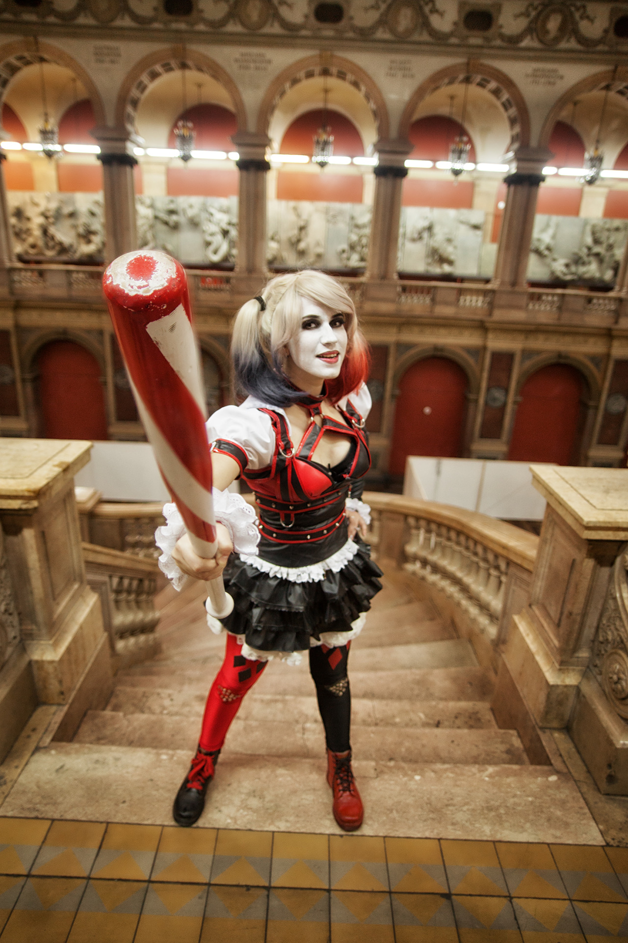 hotcosplaychicks:  Harley Quinn by Black-Kota Follow us on Twitter http://twitter.com/hotcosplaychick