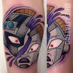 perjtattoo:  Here’s a Frieza I tattooed.