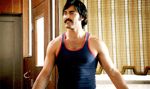 alecymagnus:   Tyler Hoechlin is McReynolds in Everybody wants Some [VIDEO]