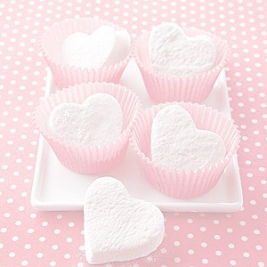marshmalllovv:Heart-Shaped MarshmallowsEdit // Source + Recipe