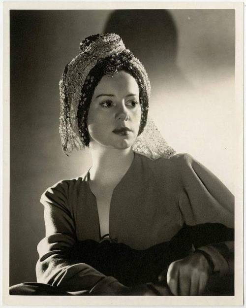 sweetheartsandcharacters:Elsa Lanchester