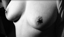 milfsearcher:  exhibitionist-wife:  Nipples  Lovely tits  A perfect natural pair of titties!