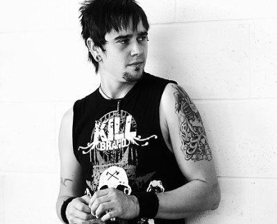 i-am-breaking-the-habit:  Bullet For My Valentine 