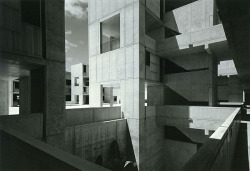 fw1991:   Louis Kahn, Salk Institute for