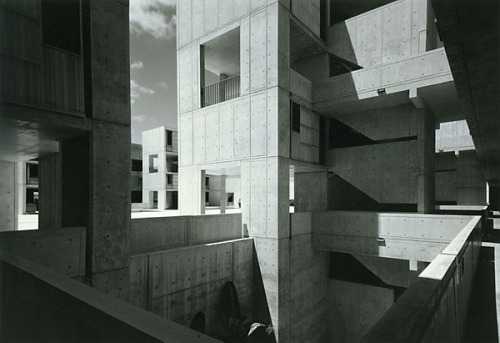 Porn fw1991:   Louis Kahn, Salk Institute for photos