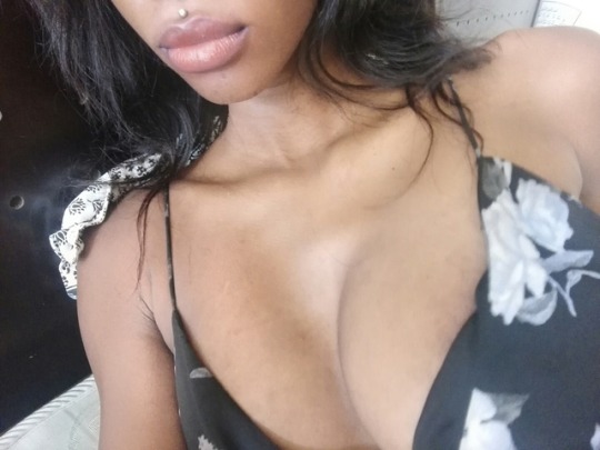 ourslee:  You’re welcome for the pleasure. Leave caption alone 💖🦁