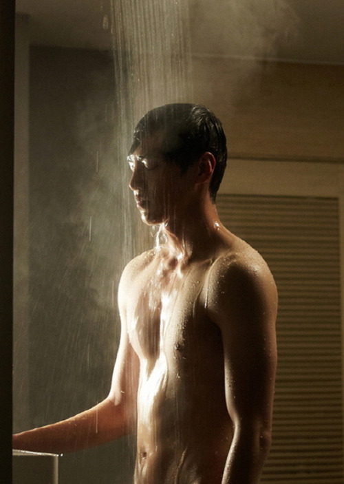 lovetaehwan:  Lee Tae-Hwan in MBC Pride and porn pictures