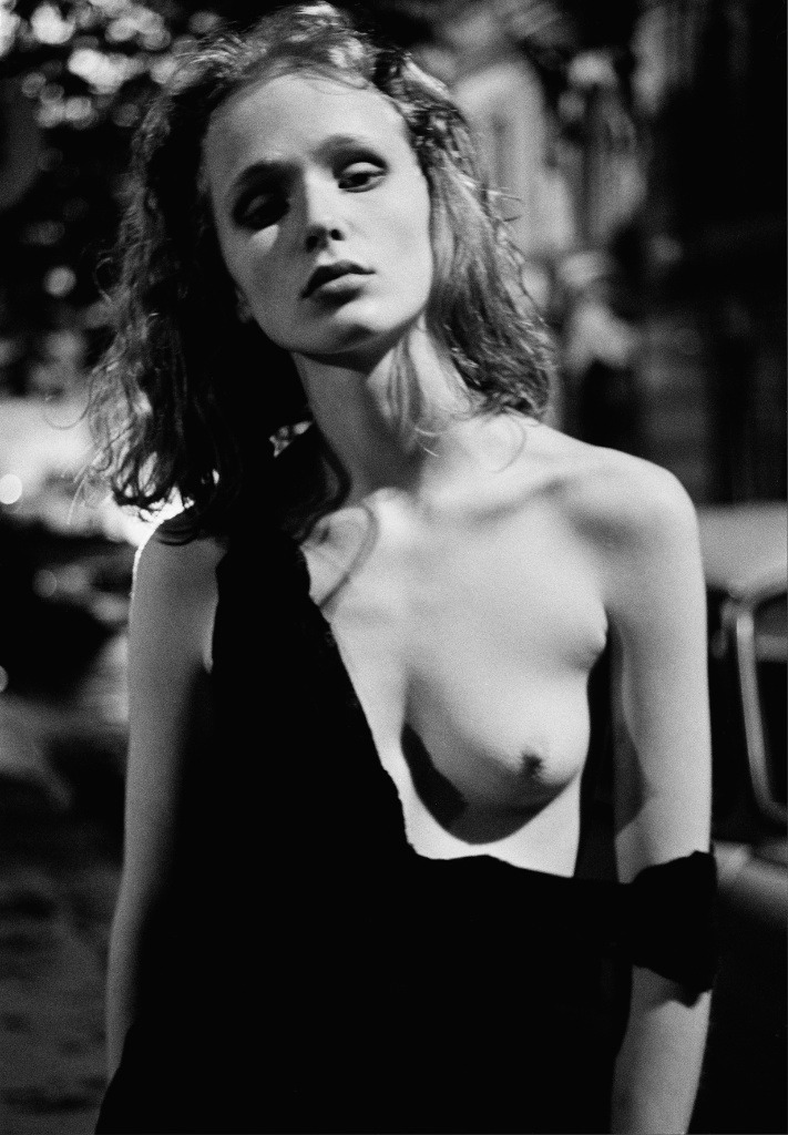 stephanecoutellephoto:  Sisters #002-1990 
