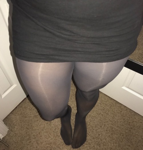 Tights of the day….Grey