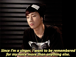 19890428 ⊳ happy birthday leader gyu ♡ 
