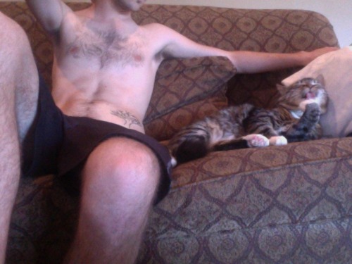 aubsticle:  fuck clothes, it’s summer. I need to start working out or at least getting some kind of exercise (other than ravenously eating food). 