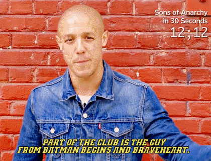 northernbluetwo:Theo Rossi explains 'Sons of Anarchy' in 30 seconds [x]