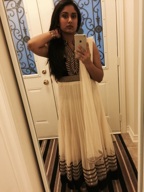 zeauxing:im wearing my bday’s Kameez-Shalwaar to another party