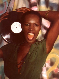 silkelectrics:  Grace Jones