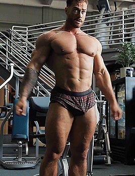 muscularmales: Chris Bumstead
