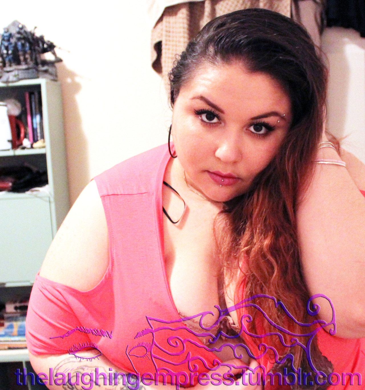 thelaughingempress:  I’ve got a big belly. And I love it :) I’ve got an even