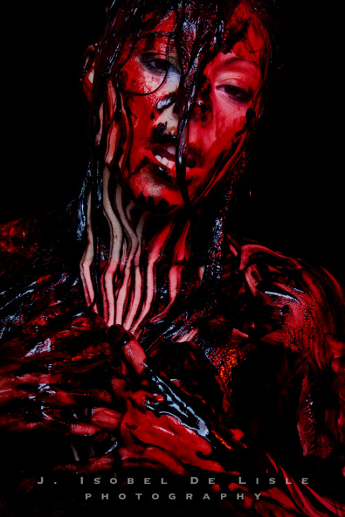 jisobeldelisle:  © J. Isobel De Lisle photography  these photos are now available as 11"x17" metallic glossy photo art prints. limited run of only five of each to be printed. prints are without watermark - signed and numbered by photographer