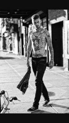 Hot tattooed men.