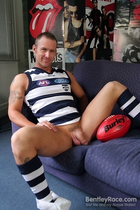 soccersocksfreak:  http://soccersocksfreak.tumblr.com/