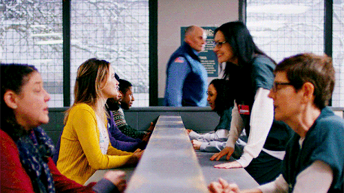 itspiperchapman:“Alex takes a seat across from Piper, no barriers between them, they touch hands bri