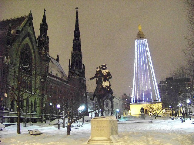 coltonwbrown:  Mount Vernon Place December 2009 by Colton Brown on FlickrBaltimore’s