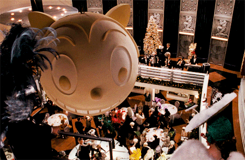 kane52630: Merry Christmas, Alfred. Good will towards men…and women. Batman Returns (1992) dir. Tim Burton    