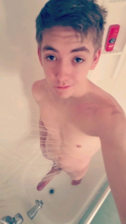 monsterdickted: Coolio856 just submitted this telling me “Would you join me in the shower? &rd