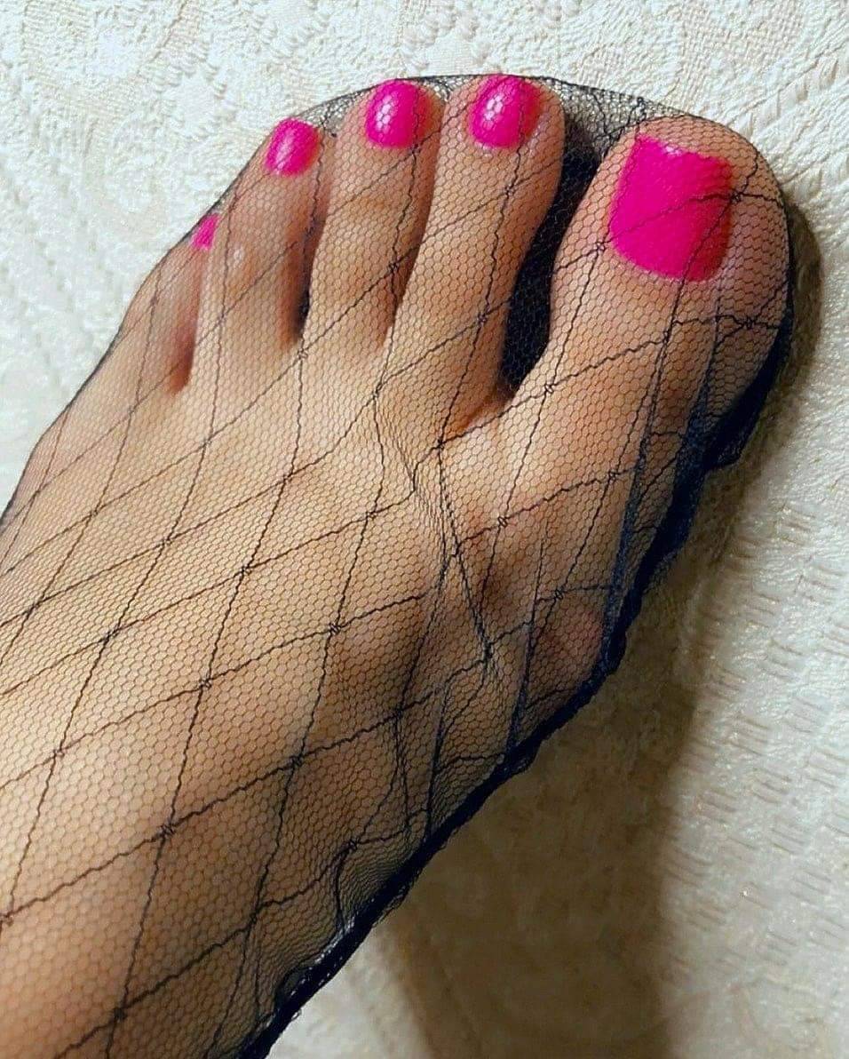 Porn photo luvnylonfeet2: