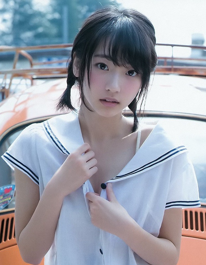 kawaiivoices:  【画像あり】さっき武田玲奈の下着GIF貼ってくれたニキ
