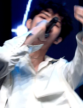 beomkyu:(190711) Aurora – Mingi