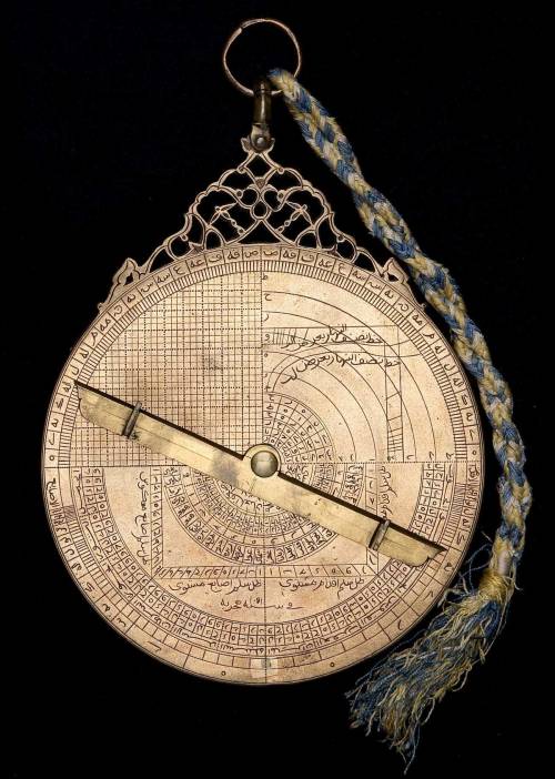 levantineviper: Old Arabic astrolabes. The front (left) and back (right) of each is pictured.  