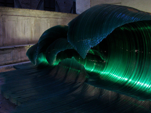 blazepress:  Giant Glass Sculpture of an Ocean Wave Frozen at Mid-Crest by Mario